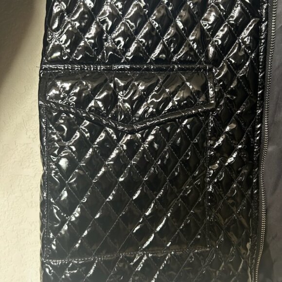 NWT Quilted Patent Leather Rain Coat Jacket With Pockets - Picture 9 of 14